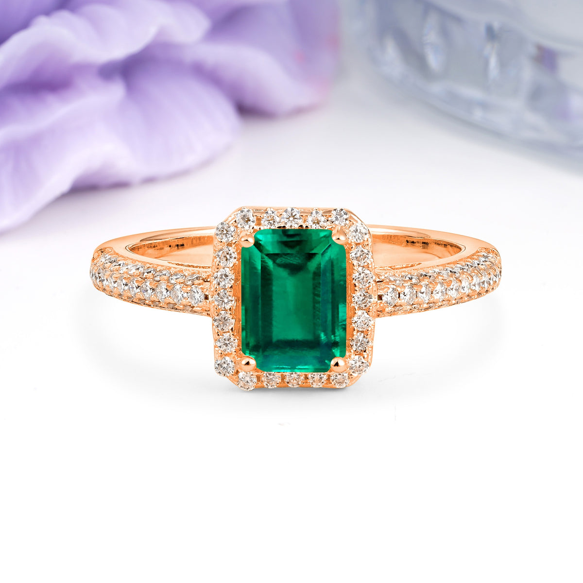 Luxurious Vintage 4 Prong Emerald Cut Emerald Engagement Ring - Additional view