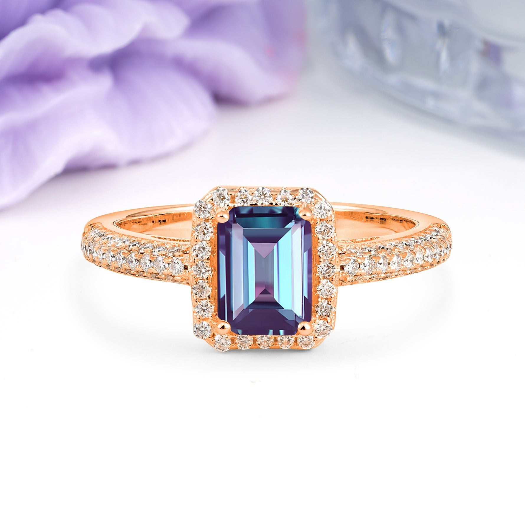 Luxurious Vintage 4 Prong Emerald Cut Alexandrite Engagement Ring - Additional view