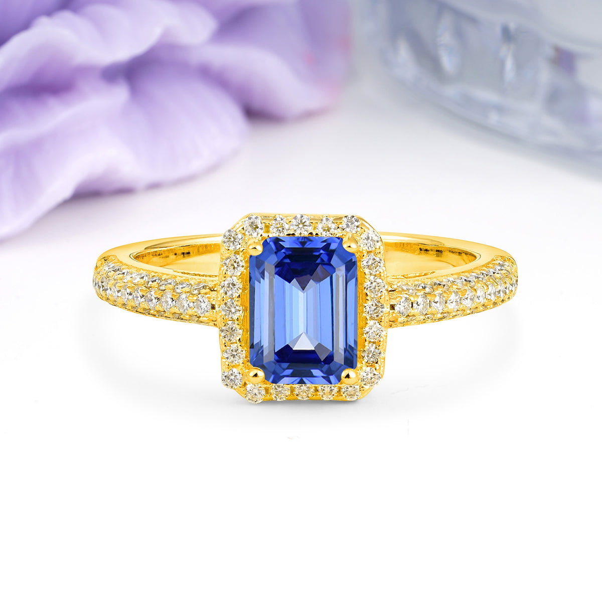 Luxurious Vintage 4 Prong Emerald Cut Sapphire Engagement Ring - Additional view