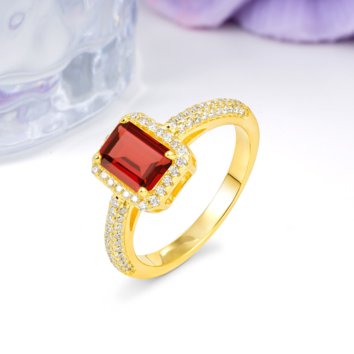Luxurious Vintage 4 Prong Emerald Cut Garnet Engagement Ring - Additional view