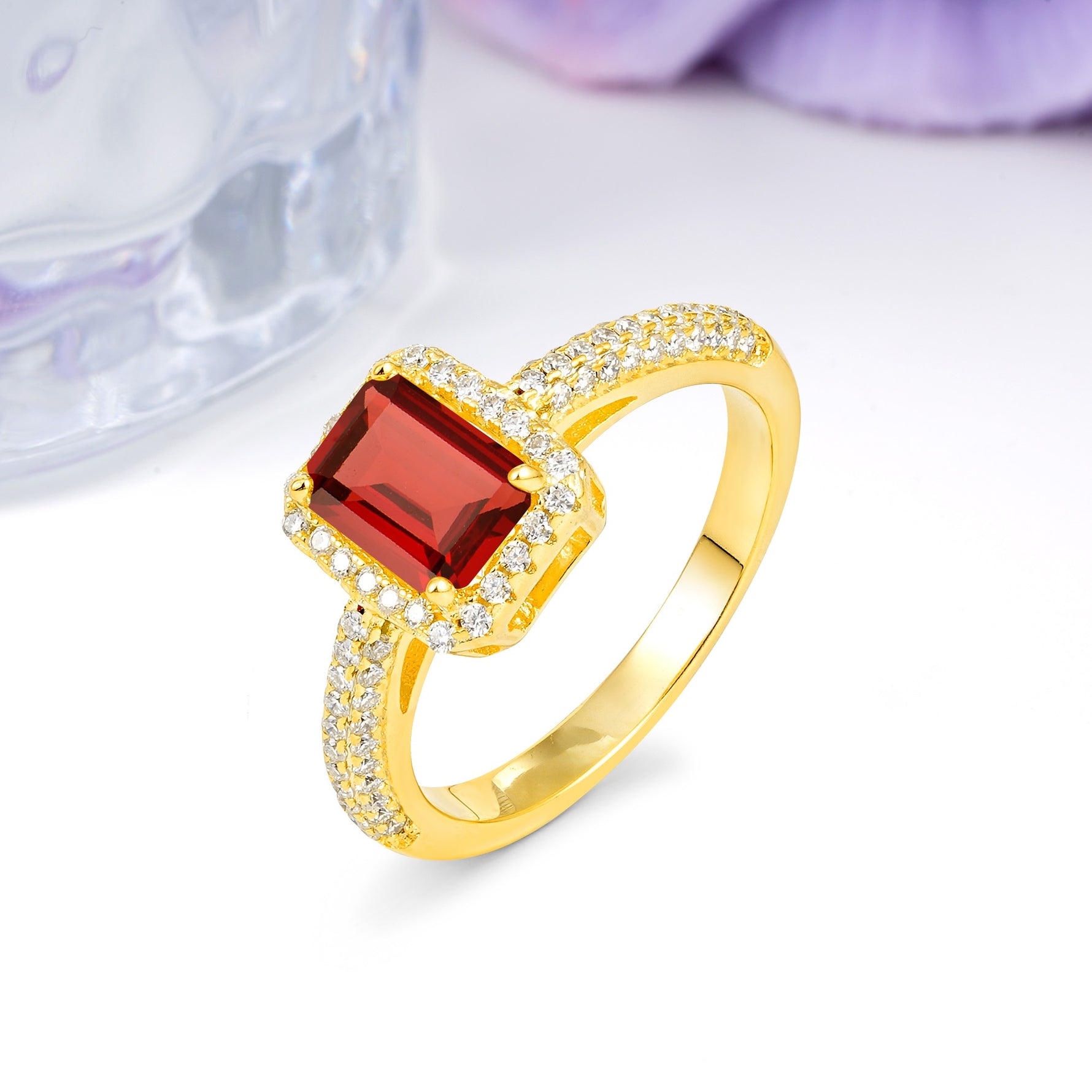 Luxurious Vintage 4 Prong Emerald Cut Garnet Engagement Ring - Additional view