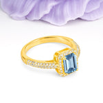 Luxurious Vintage 4 Prong Emerald Cut Aquamarine Engagement Ring - Additional view