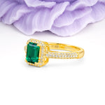 Luxurious Vintage 4 Prong Emerald Cut Emerald Engagement Ring - Additional view