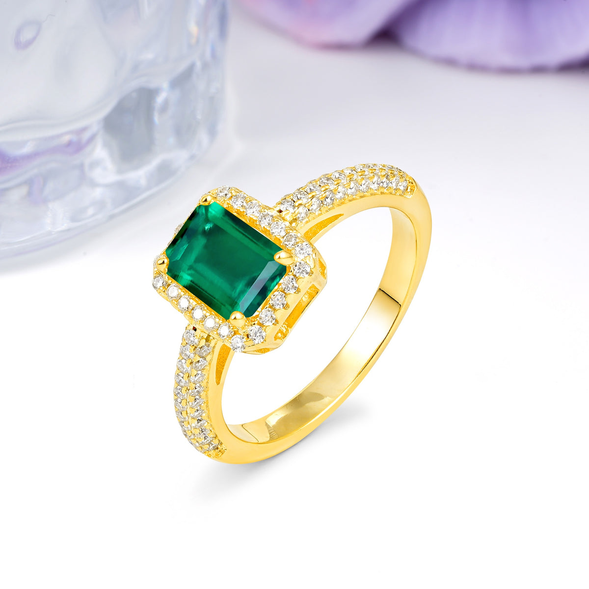 Luxurious Vintage 4 Prong Emerald Cut Emerald Engagement Ring - Additional view