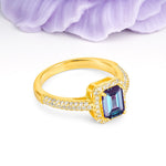 Luxurious Vintage 4 Prong Emerald Cut Alexandrite Engagement Ring - Additional view