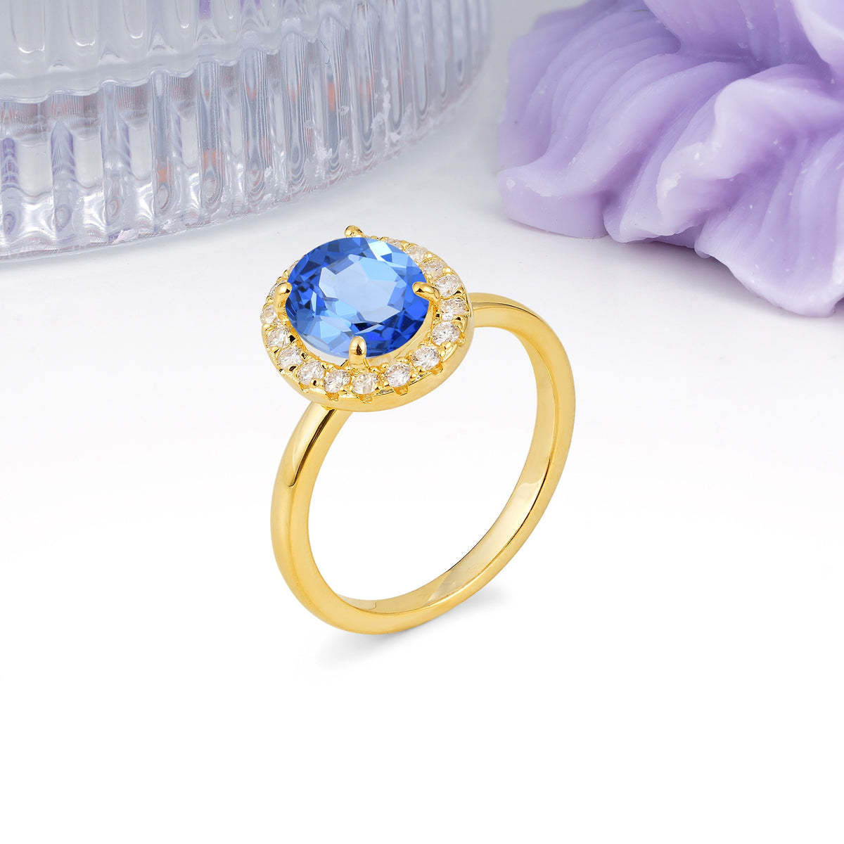 Luxurious and Unique 4-Prong Oval Cut Sapphire Engagement Ring - Additional view