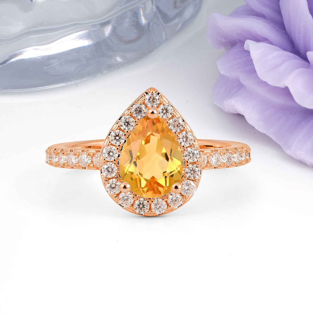Luxurious Vintage 3 Prong Pear Cut Citrine Engagement Ring - Additional view