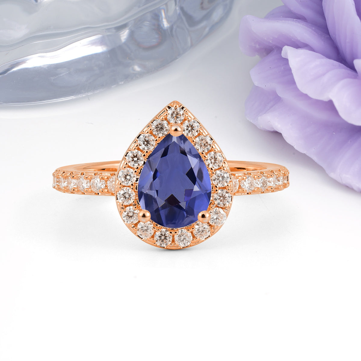 Luxurious Vintage 3 Prong Pear Cut Tanzanite Engagement Ring - Additional view