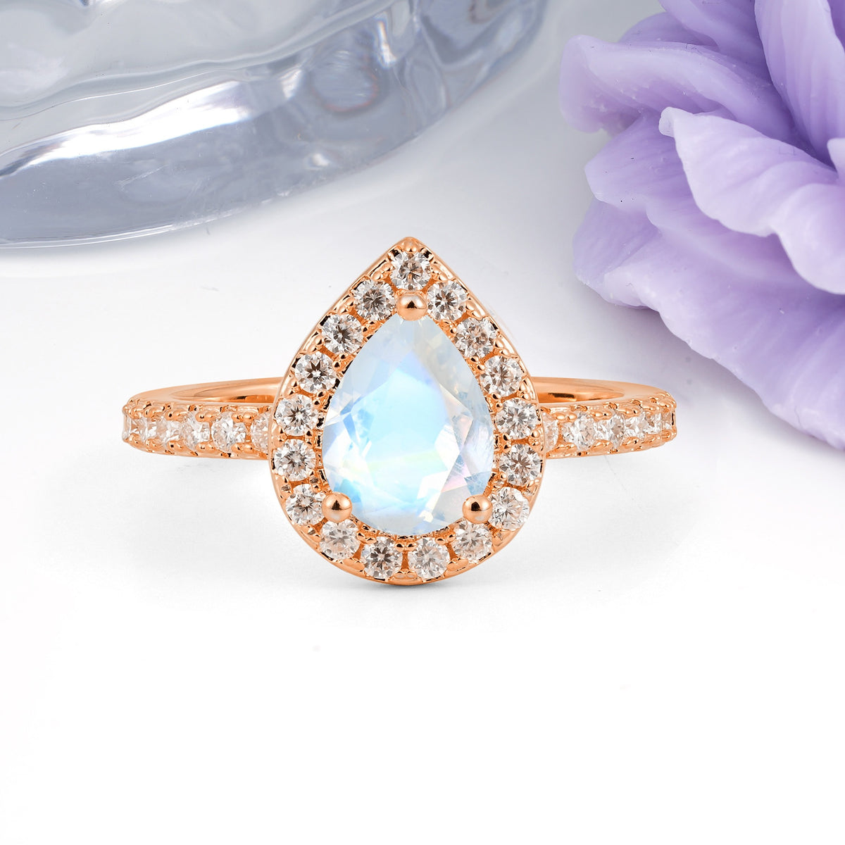 Luxurious Vintage 3 Prong Pear Cut Moonstone Engagement Ring - Additional view