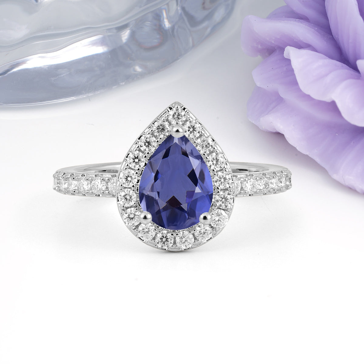 Luxurious Vintage 3 Prong Pear Cut Tanzanite Engagement Ring - Additional view