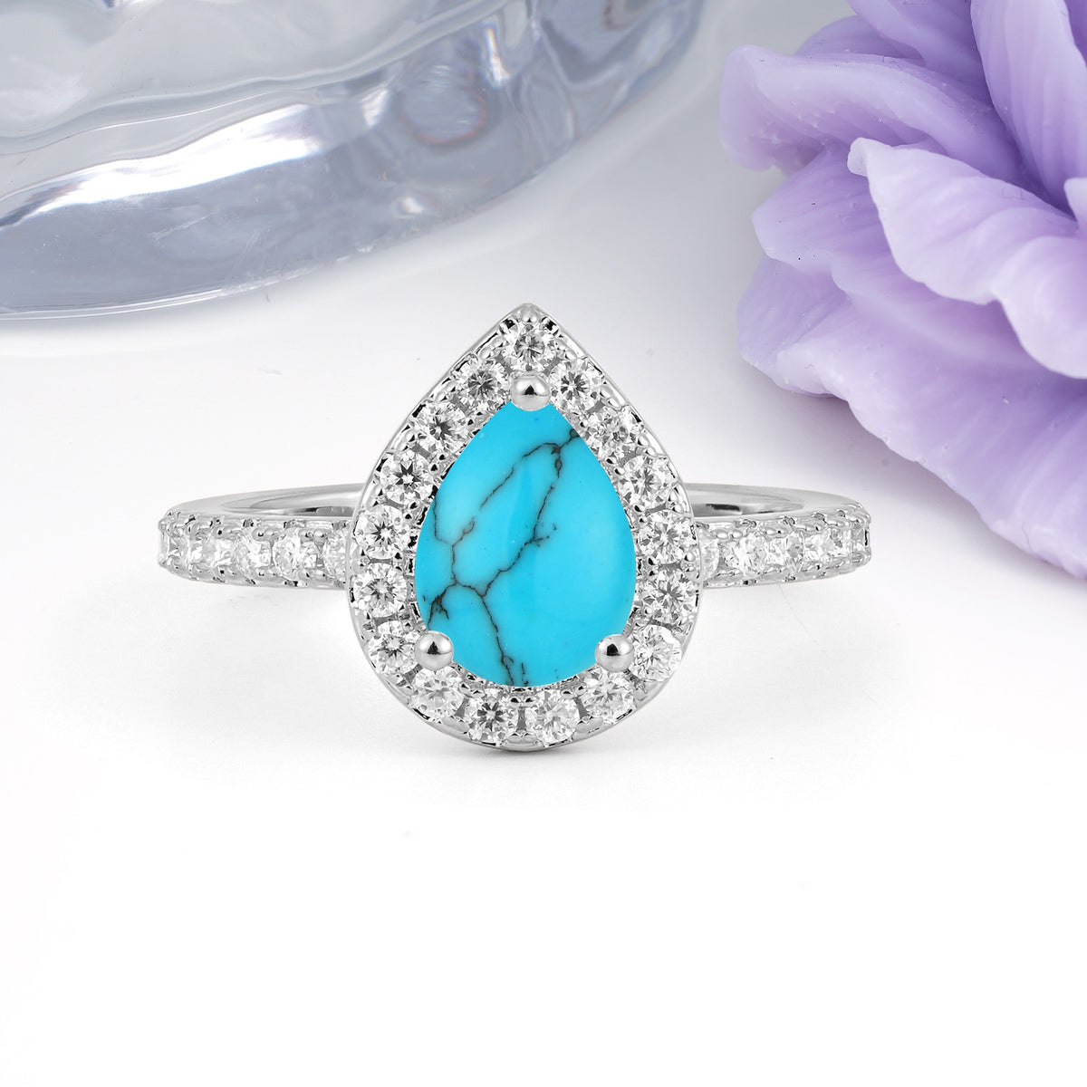 Luxurious Vintage 3 Prong Pear Cut Turquoise Engagement Ring - Additional view
