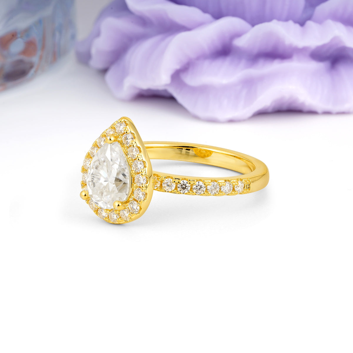 Luxurious Vintage 3 Prong Pear Cut Moissanite Engagement Ring - Additional view