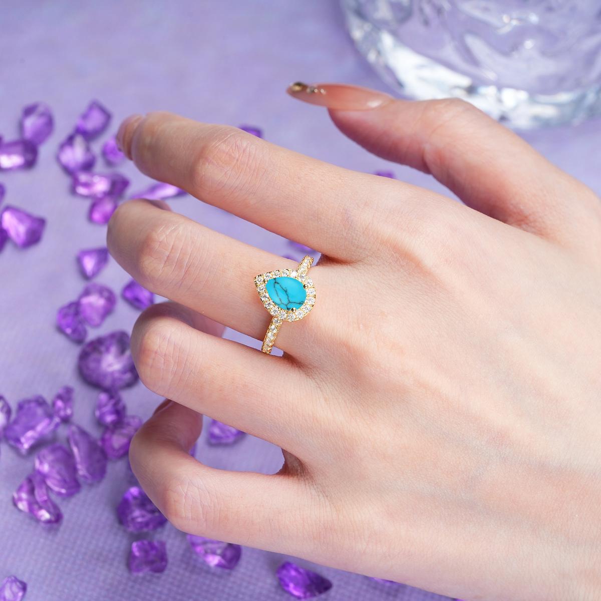 Luxurious Vintage 3 Prong Pear Cut Turquoise Engagement Ring
