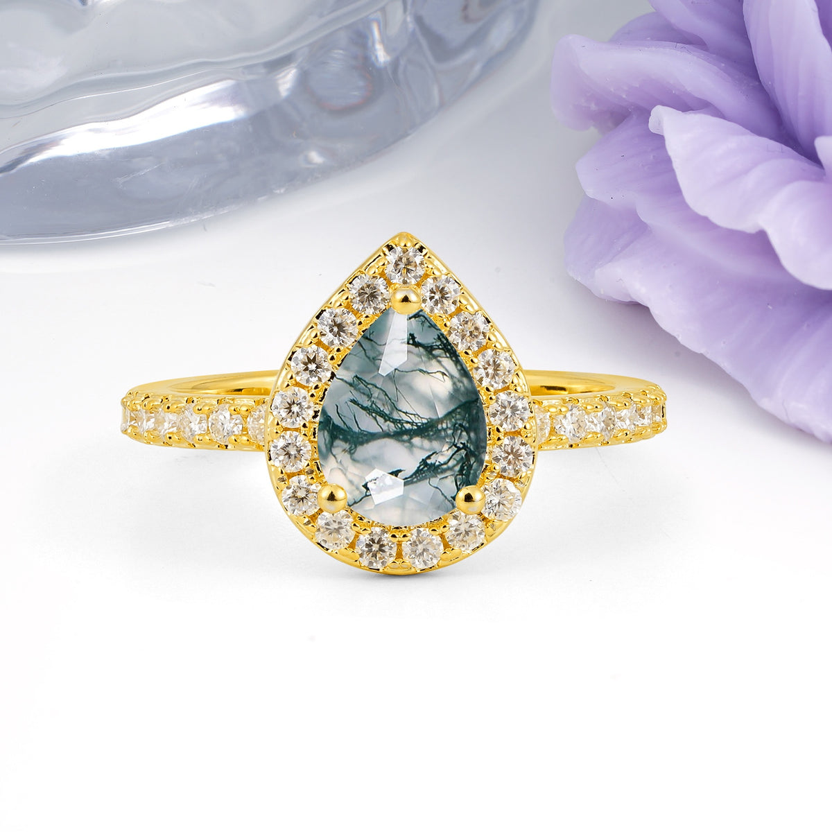 Luxurious Vintage 3 Prong Pear Cut Moss Agate Engagement Ring - Additional view