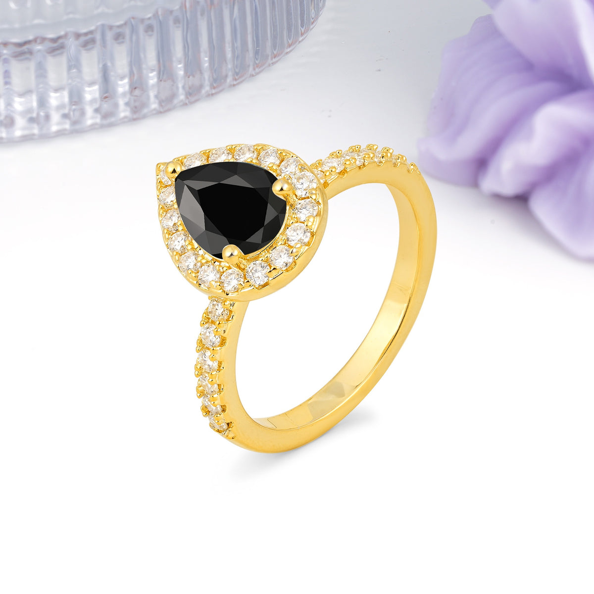 Luxurious Vintage 3 Prong Pear Cut Black Onyx Engagement Ring - Additional view
