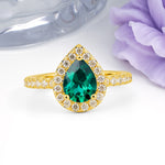 Luxurious Vintage 3 Prong Pear Cut Emerald Engagement Ring - Additional view