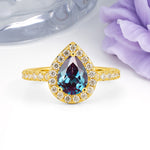 Luxurious Vintage 3 Prong Pear Cut Alexandrite Engagement Ring - Additional view