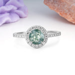 Luxurious Vintage 4 Prong Round Cut Moss Agate Engagement Ring - Additional view