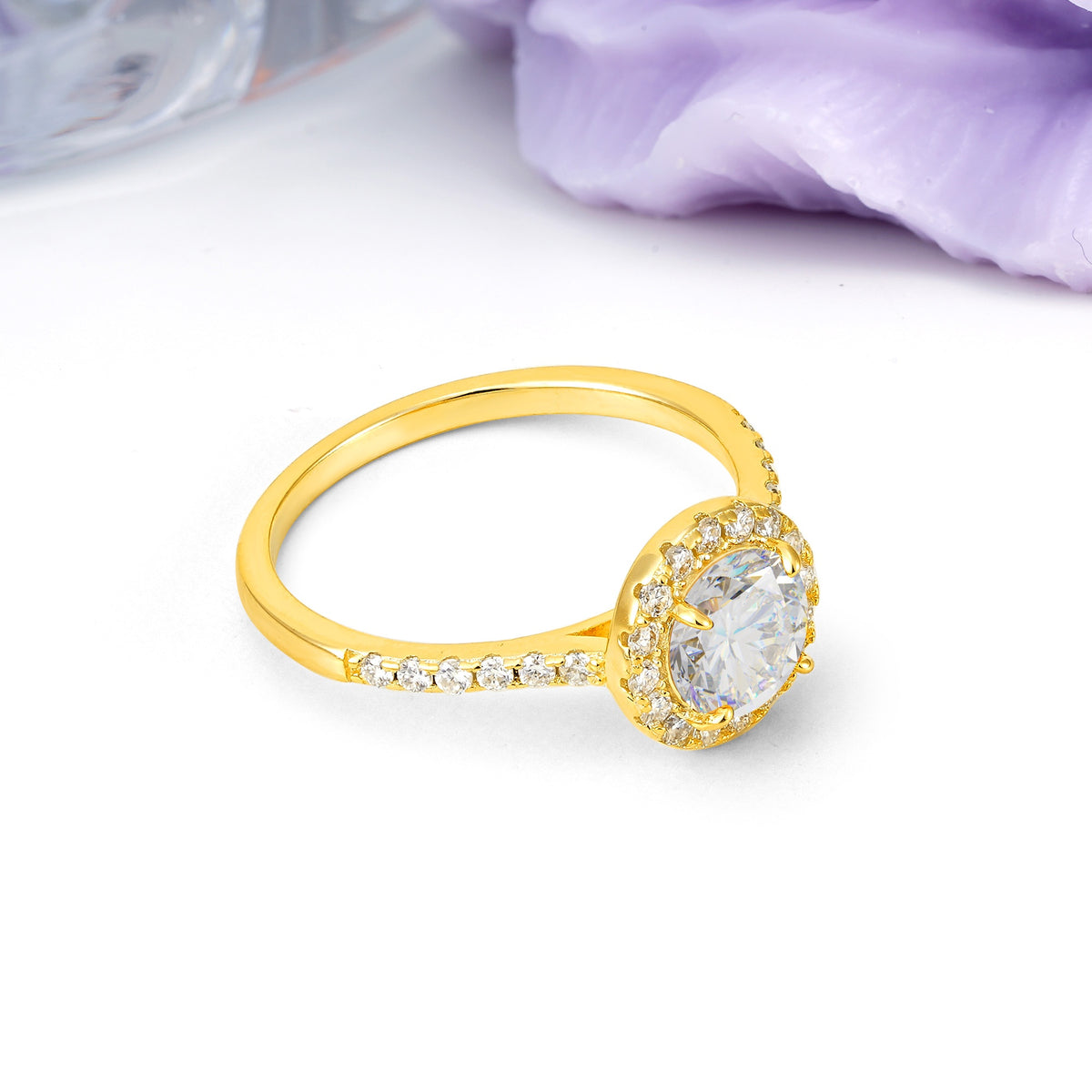 Luxurious Vintage 4 Prong Round Cut Moissanite Engagement Ring - Additional view