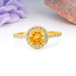Luxurious Vintage 4 Prong Round Cut Citrine Engagement Ring - Additional view