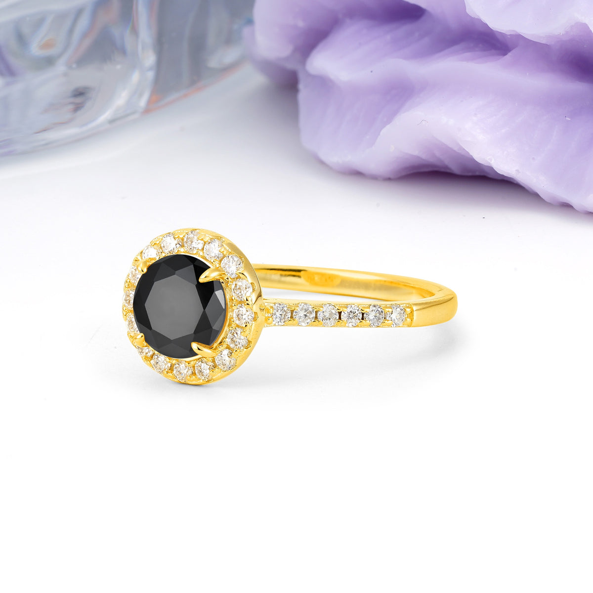Luxurious Vintage 4 Prong Round Cut Black Onyx Engagement Ring - Additional view