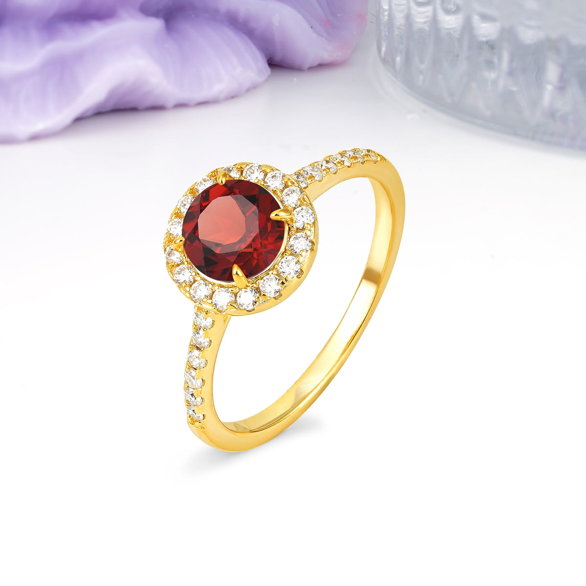 Luxurious Vintage 4 Prong Round Cut Garnet Engagement Ring - Additional view