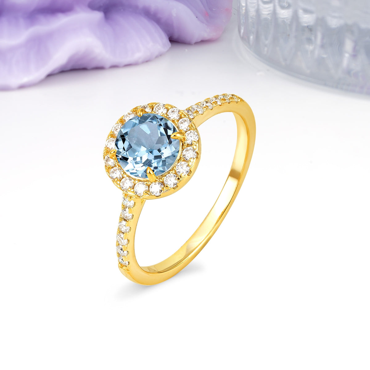 Luxurious Vintage 4 Prong Round Cut Aquamarine Engagement Ring - Additional view
