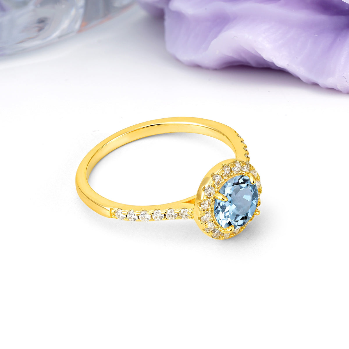 Luxurious Vintage 4 Prong Round Cut Aquamarine Engagement Ring - Additional view