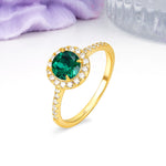 Luxurious Vintage 4 Prong Round Cut Emerald Engagement Ring - Additional view