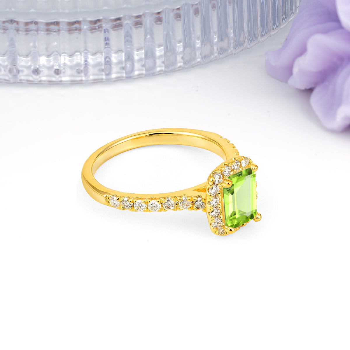 Luxurious Vintage Style 4 Prong Emerald Cut Peridot Engagement Ring - Additional view