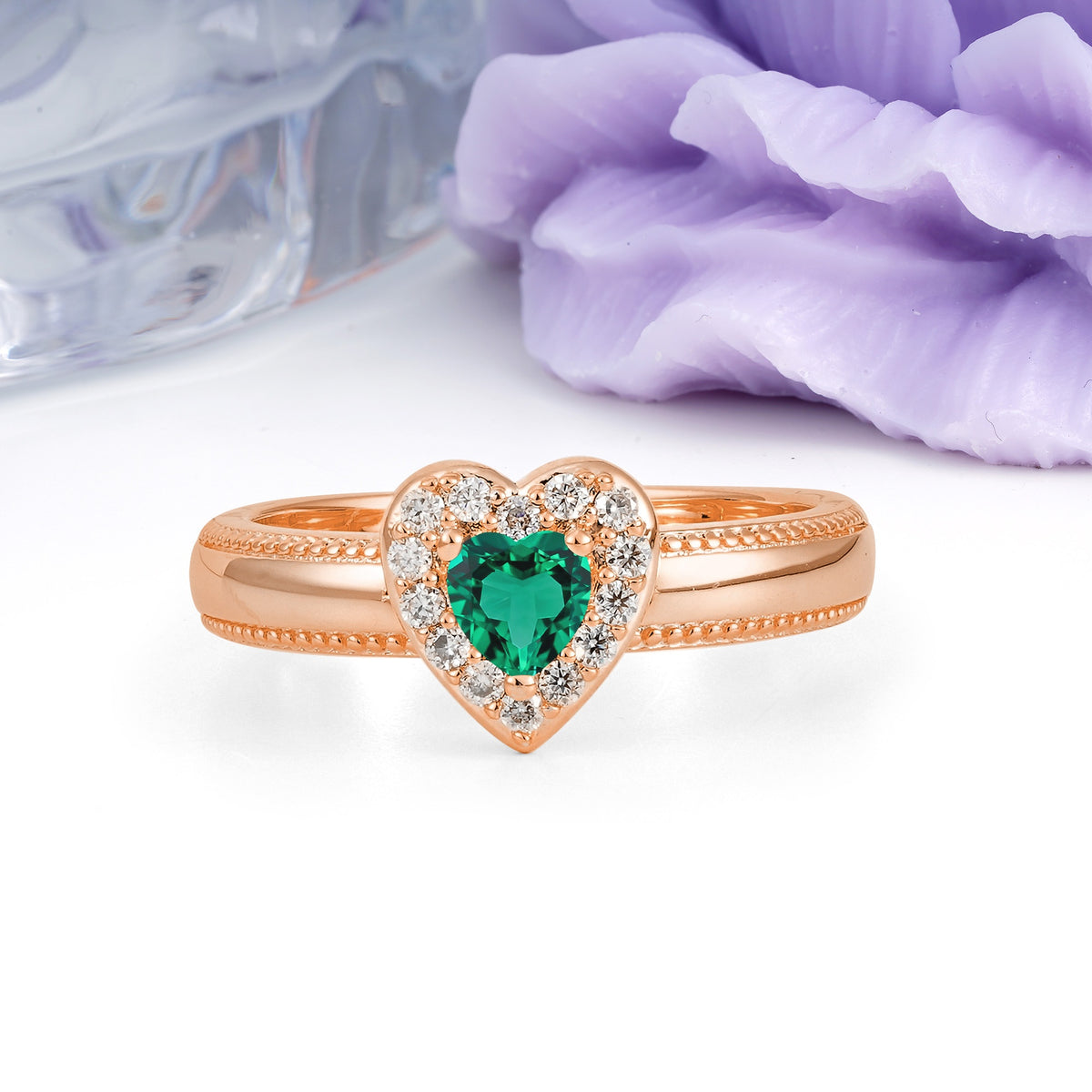 Classic Vintage 3 Prong Heart Cut Emerald Engagement Ring - Additional view