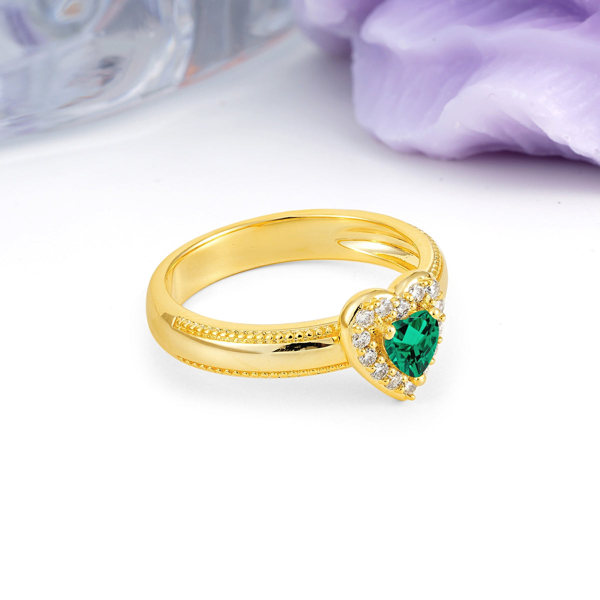 Classic Vintage 3 Prong Heart Cut Emerald Engagement Ring - Additional view