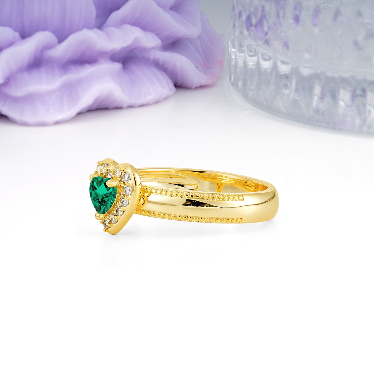 Classic Vintage 3 Prong Heart Cut Emerald Engagement Ring - Additional view