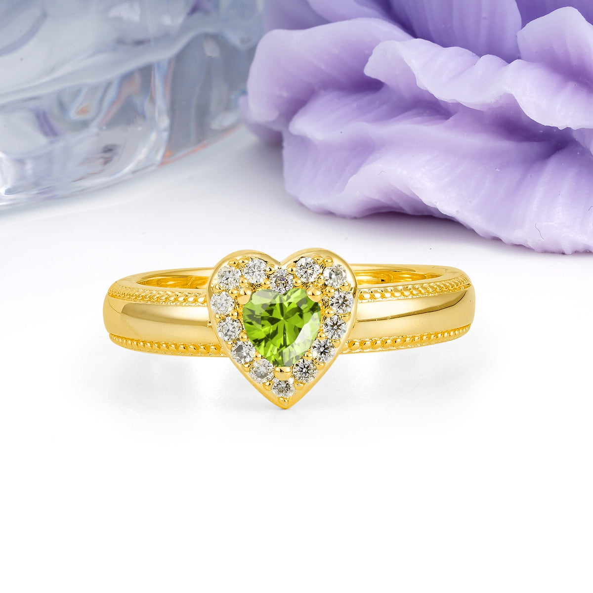 Classic Vintage 3 Prong Heart Cut Peridot Engagement Ring - Additional view