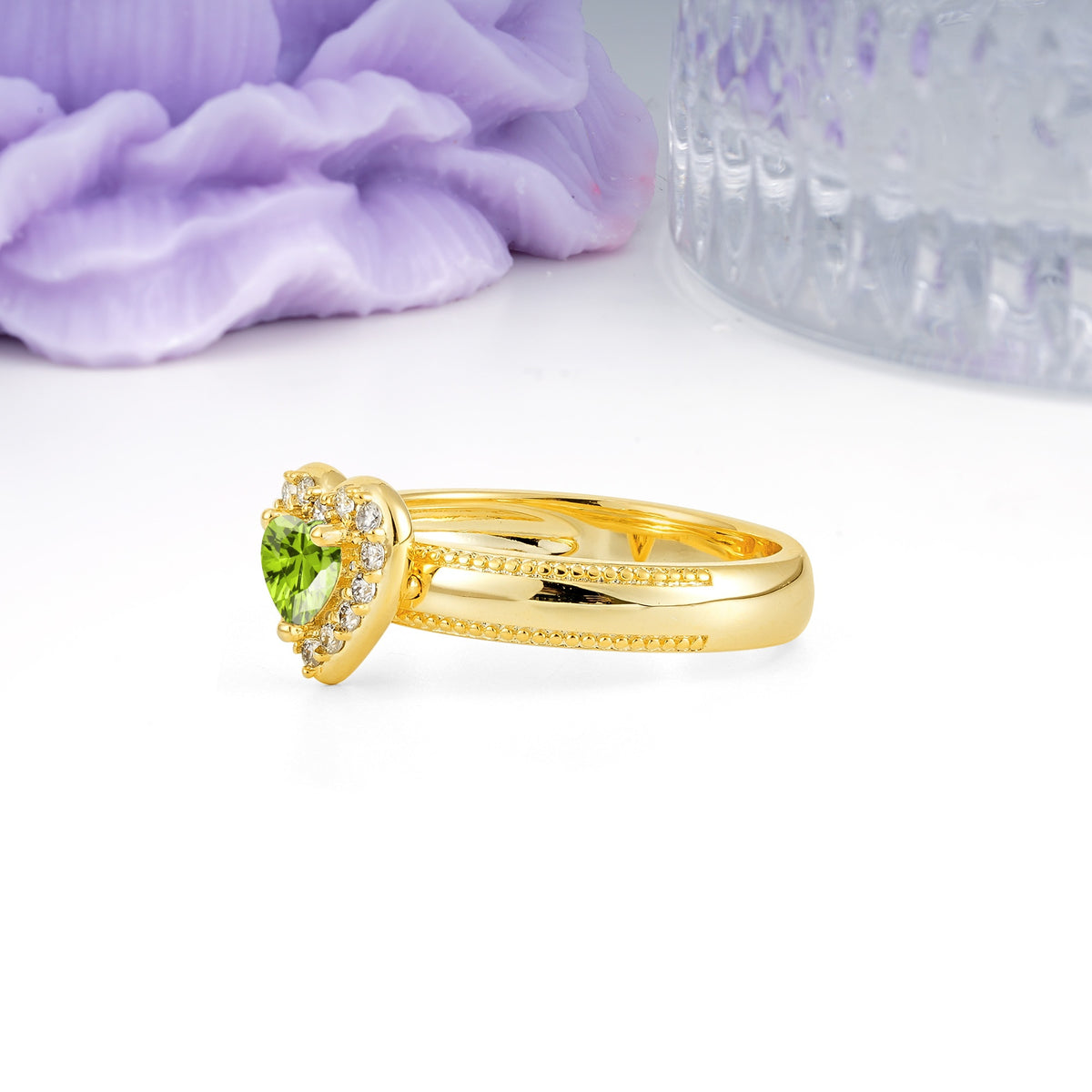 Classic Vintage 3 Prong Heart Cut Peridot Engagement Ring - Additional view