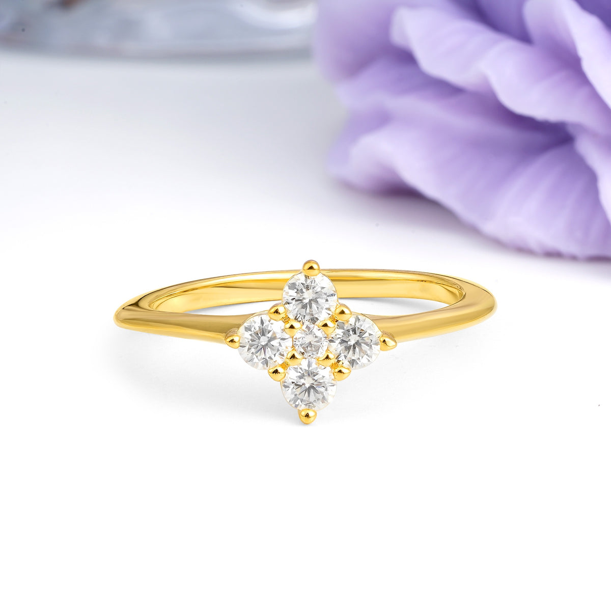Classic Gift Four Leaf Clover Five Round Cut Moissanite Wedding Ring - Additional view