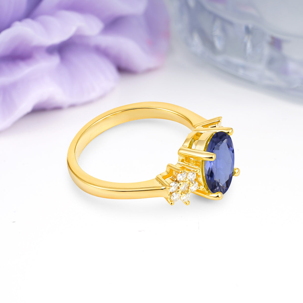 Luxurious Classic 4-Prong Oval Cut Tanzanite Engagement Ring - Additional view