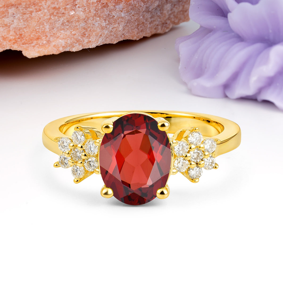 Luxurious Classic 4-Prong Oval Cut Garnet Engagement Ring - Additional view