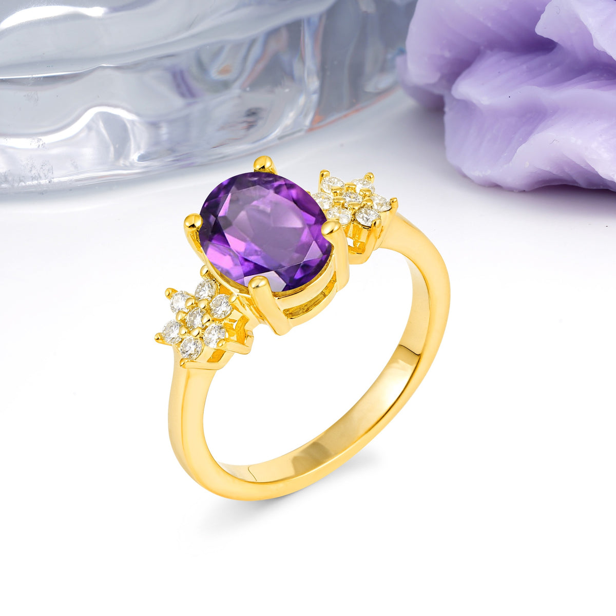 Luxurious Classic 4-Prong Oval Cut Amethyst Engagement Ring - Additional view