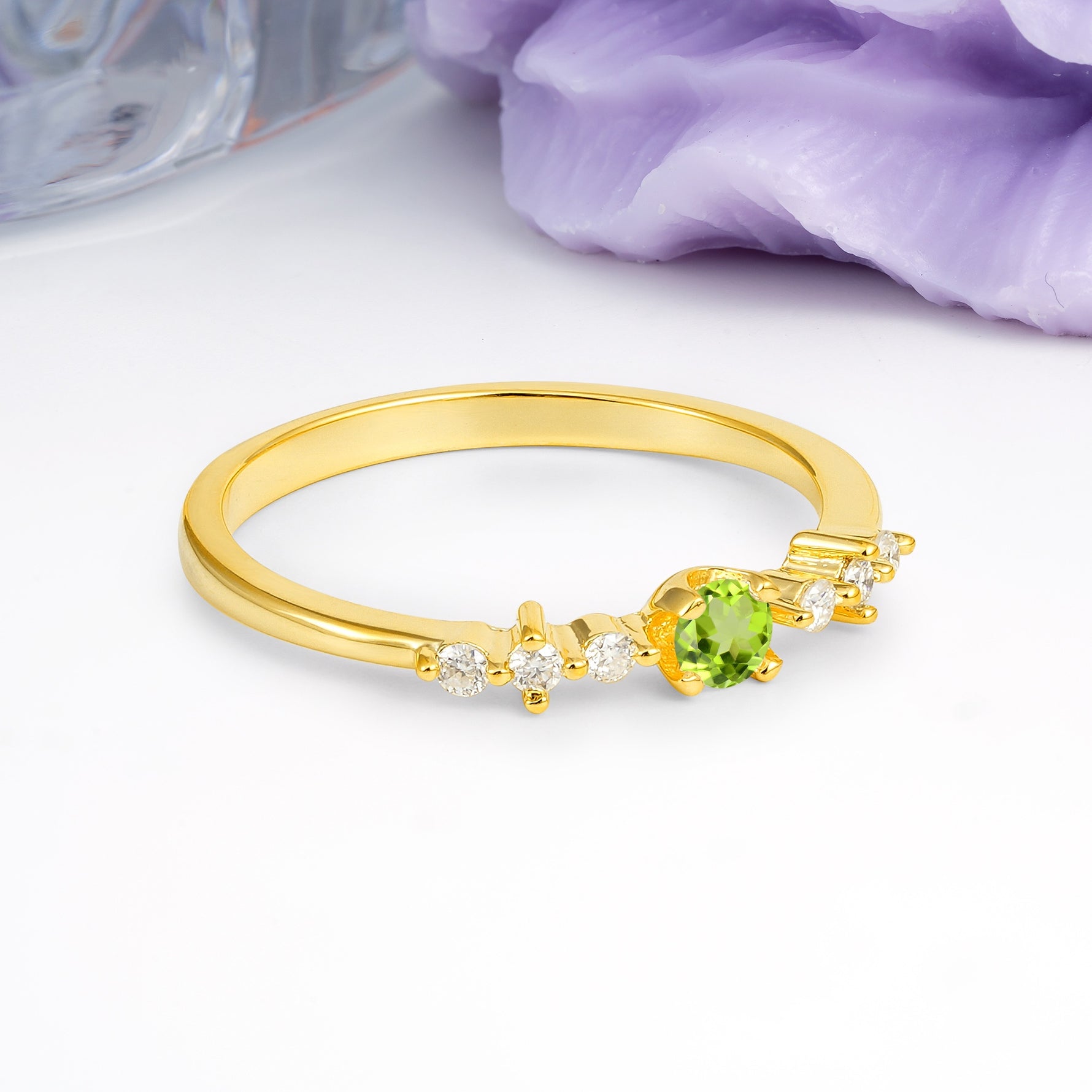 Classic, Minimalist 4-Prong Round Cut Peridot Engagement Ring - Additional view