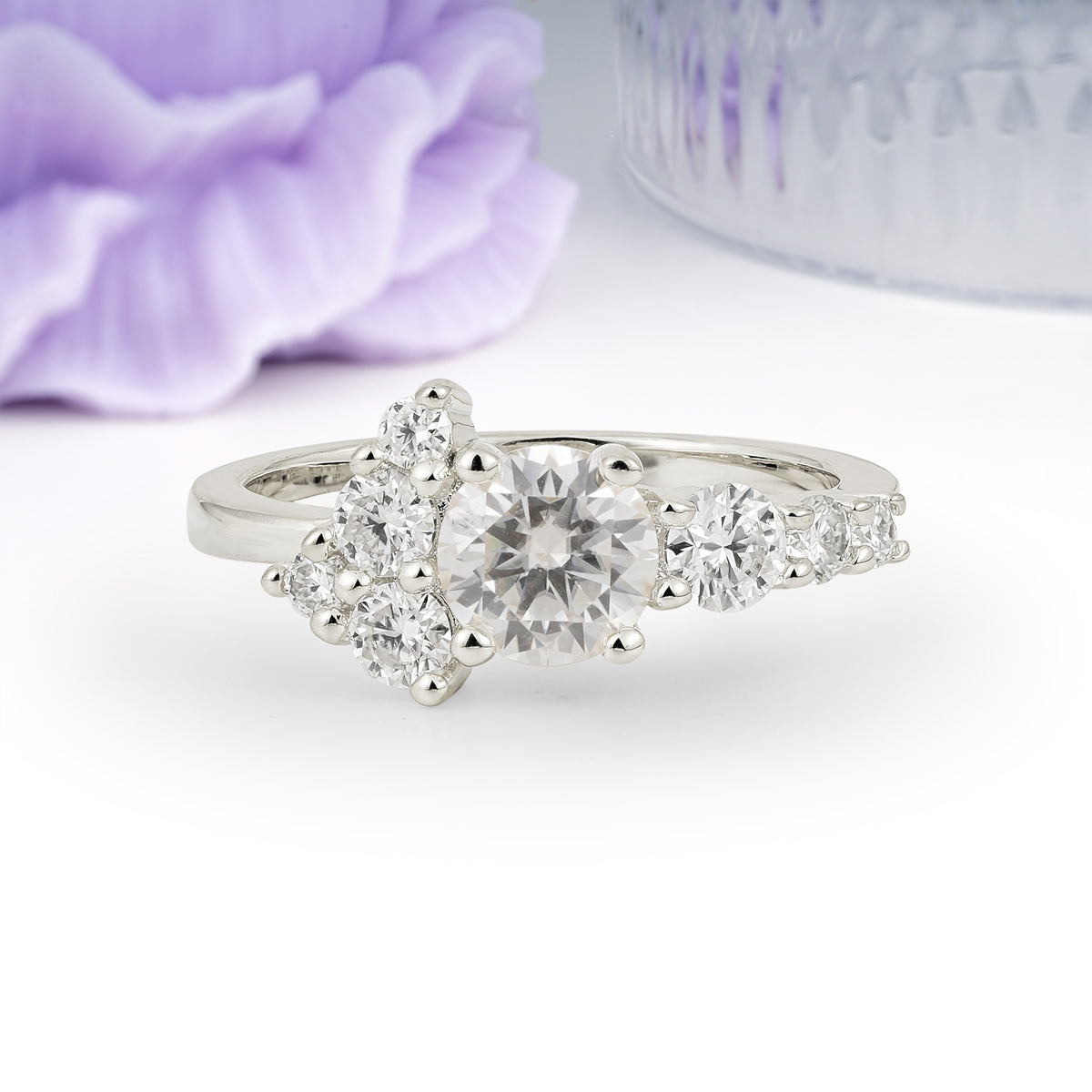 Unique and Luxurious 4-Prong Round Cut Moissanite Engagement Ring - Additional view