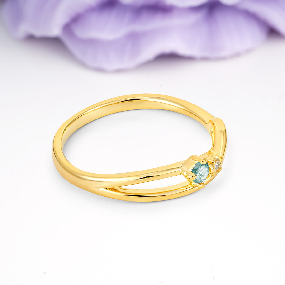 Classic Minimalist Twisted 4 Prong Round Cut Moss Agate Engagement Ring - Additional view