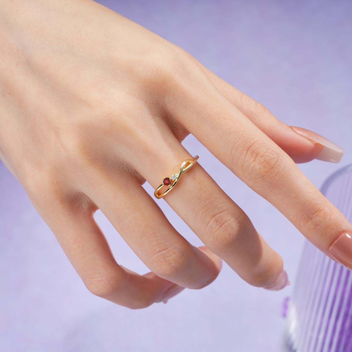 Classic Minimalist Twisted 4 Prong Round Cut Garnet Engagement Ring - Additional view