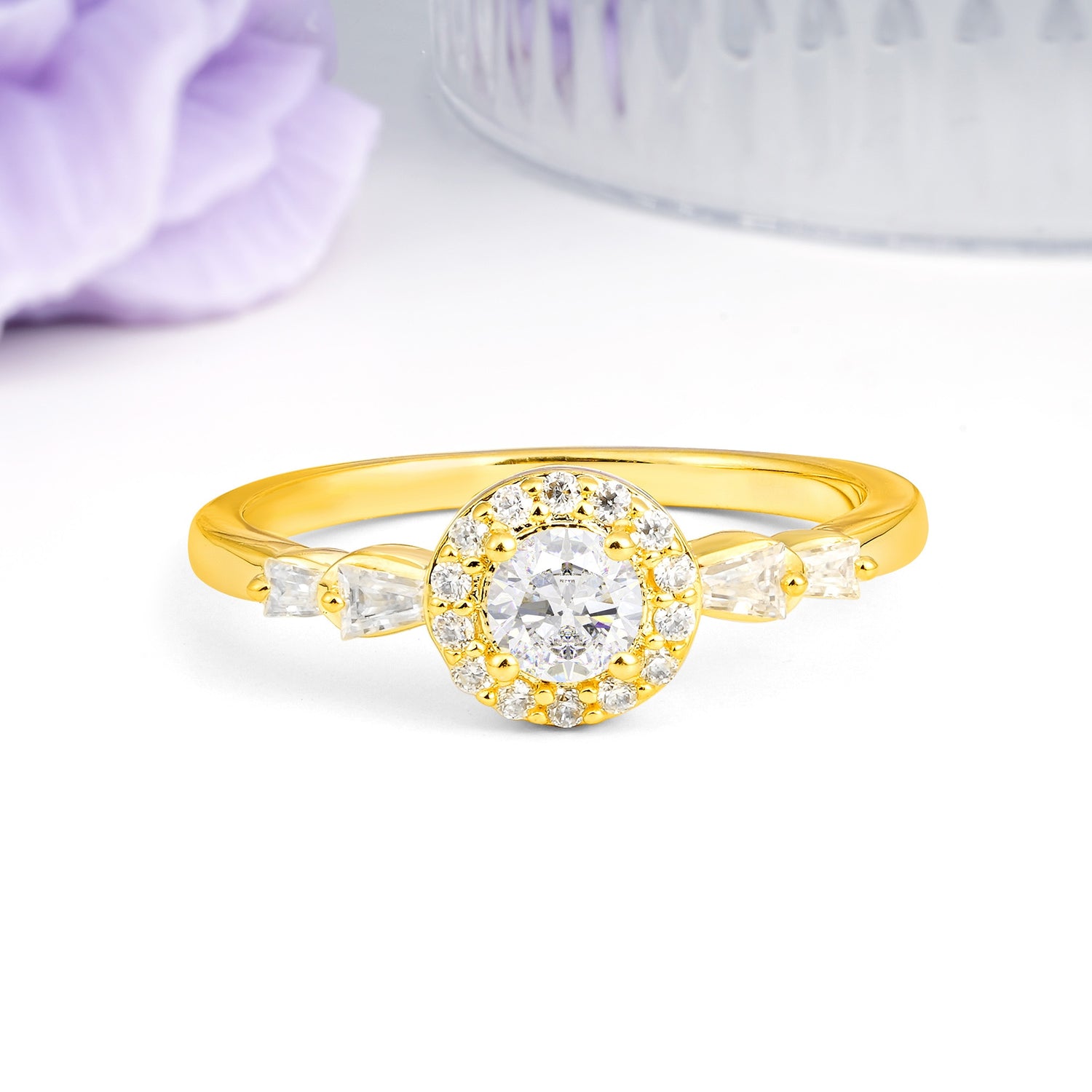 Luxurious & Classic Vintage 4-Prong Round Cut Moissanite Engagement Ring - Additional view