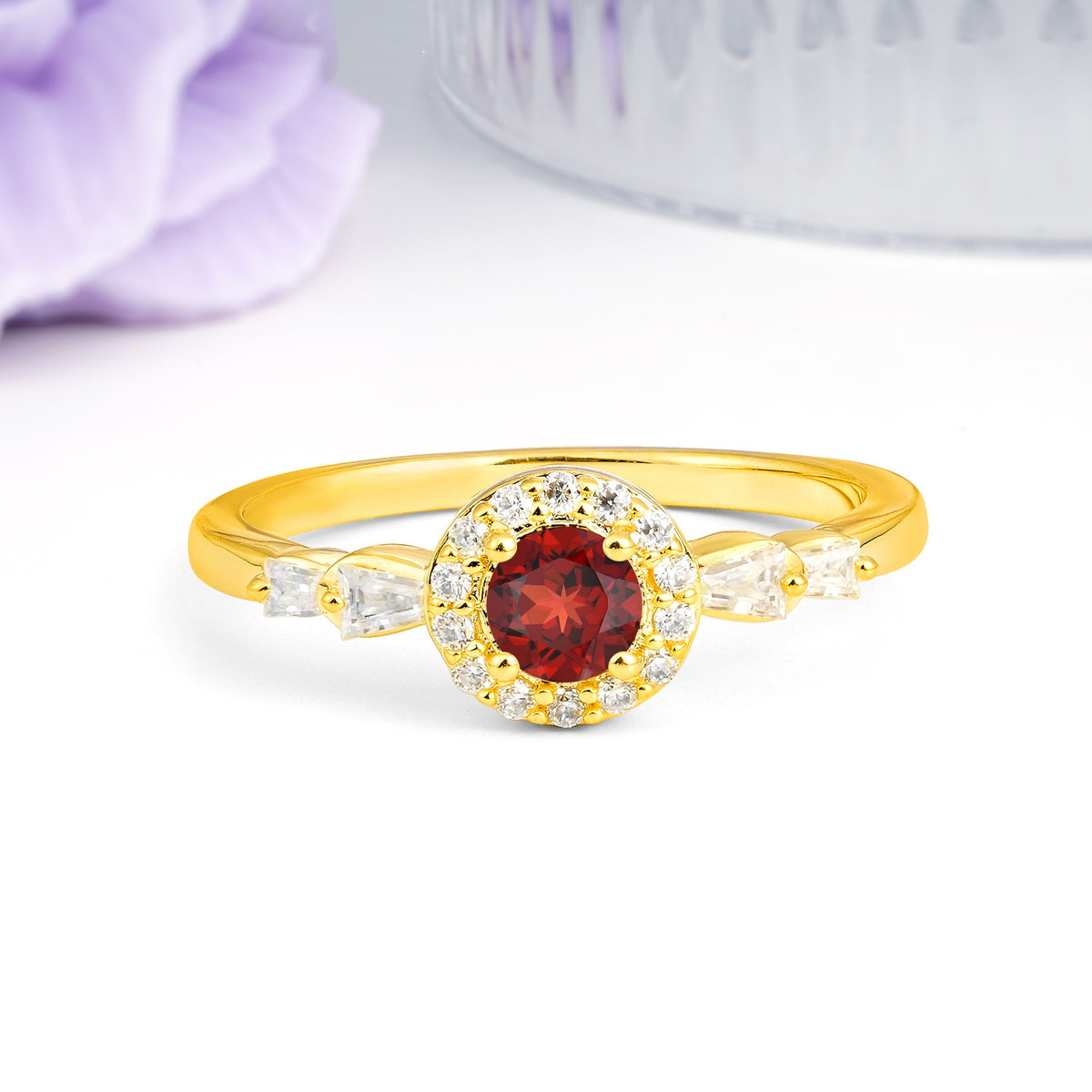 Luxurious & Classic Vintage 4-Prong Round Cut Garnet Engagement Ring - Additional view