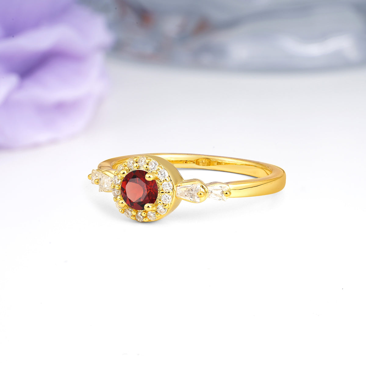 Luxurious & Classic Vintage 4-Prong Round Cut Garnet Engagement Ring - Additional view
