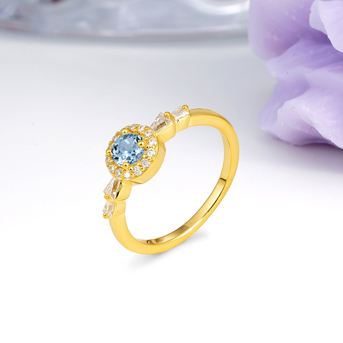 Luxurious & Classic Vintage 4-Prong Round Cut Aquamarine Engagement Ring - Additional view