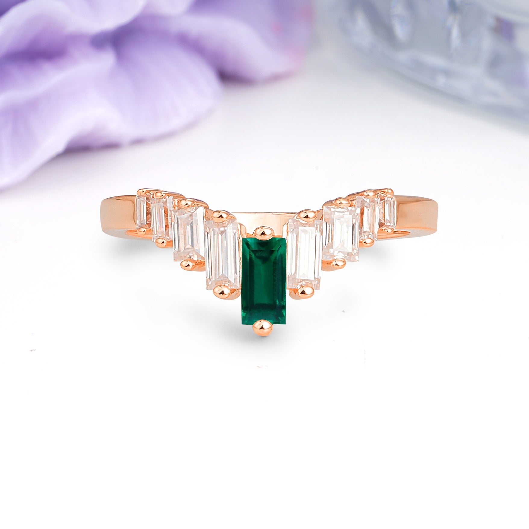 Elegant Soft Mountain Peak V Shape Graduated Emerald Cut Emerald Wedding Ring - Additional view
