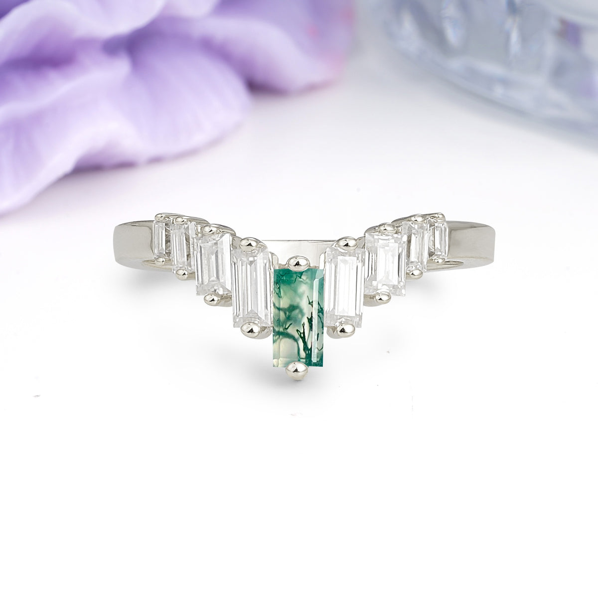 Elegant Soft Mountain Peak V Shape Graduated Emerald Cut Moss Agate Wedding Ring - Additional view