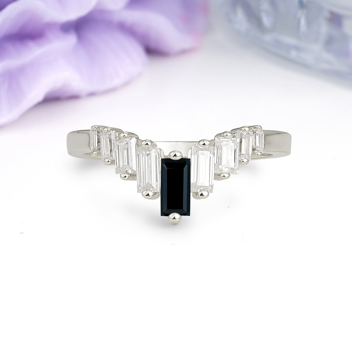 Elegant Soft Mountain Peak V Shape Graduated Emerald Cut Black Onyx Wedding Ring - Additional view